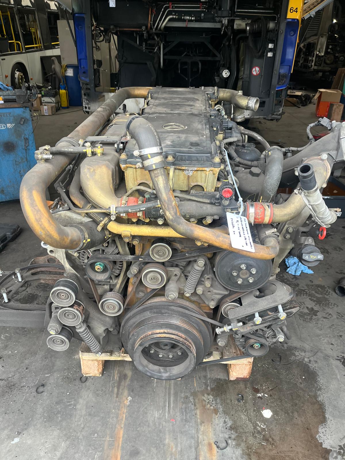 10127_Mercedes OM470LA_2