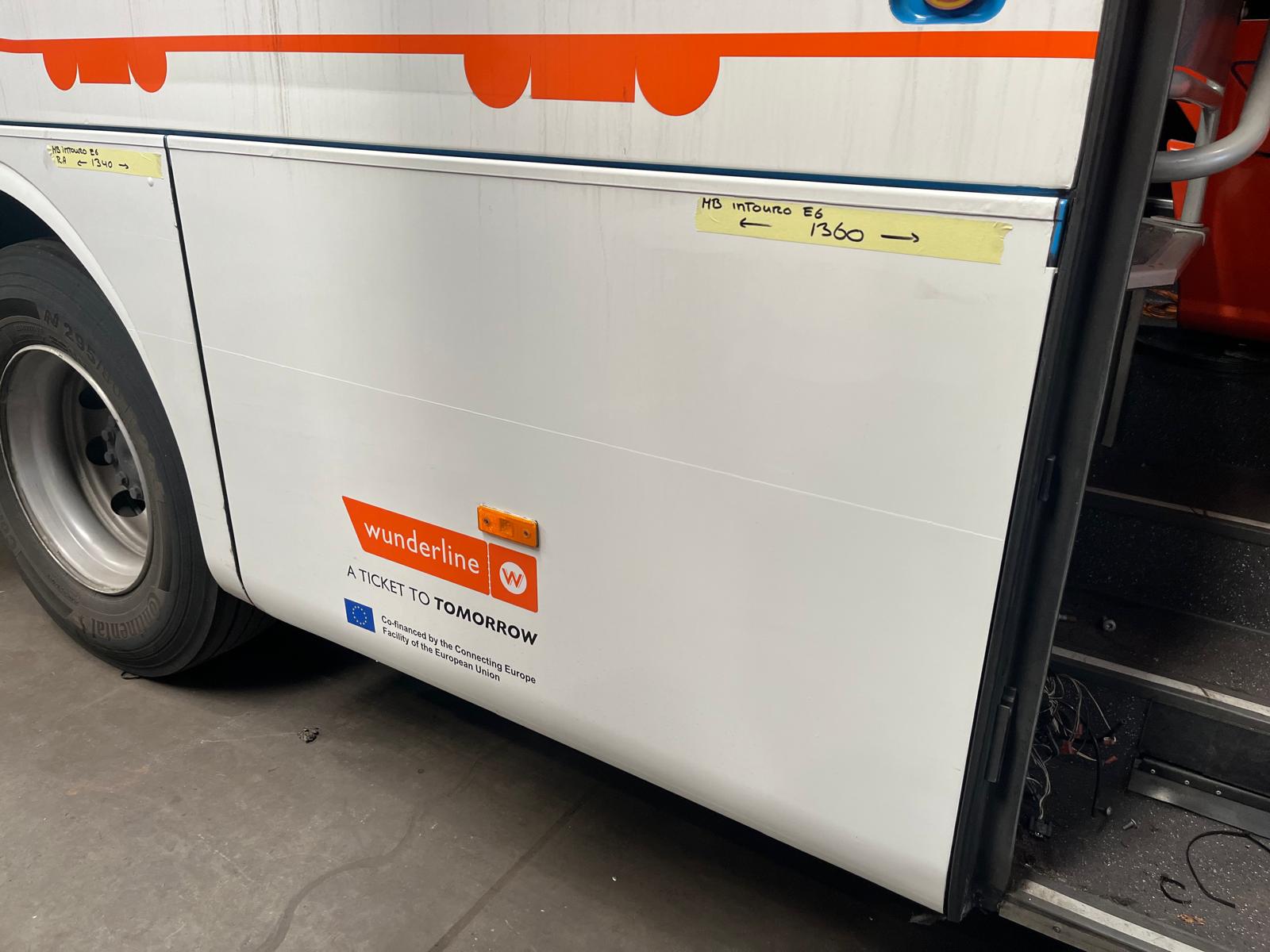 Seitenklappe MB Intouro aus 2015 mit ca 1.360 mm